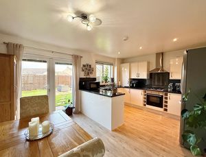 Photo 7- click for photo gallery